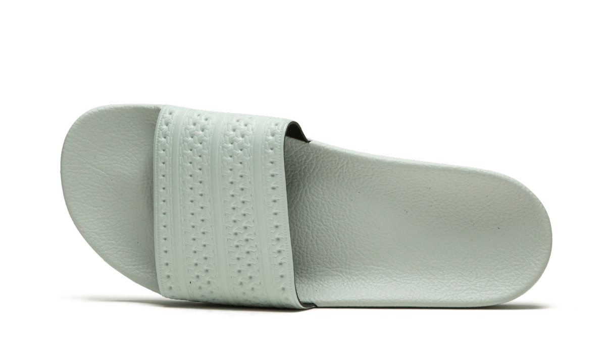 Adilette Slide "Linen Green" BA7540