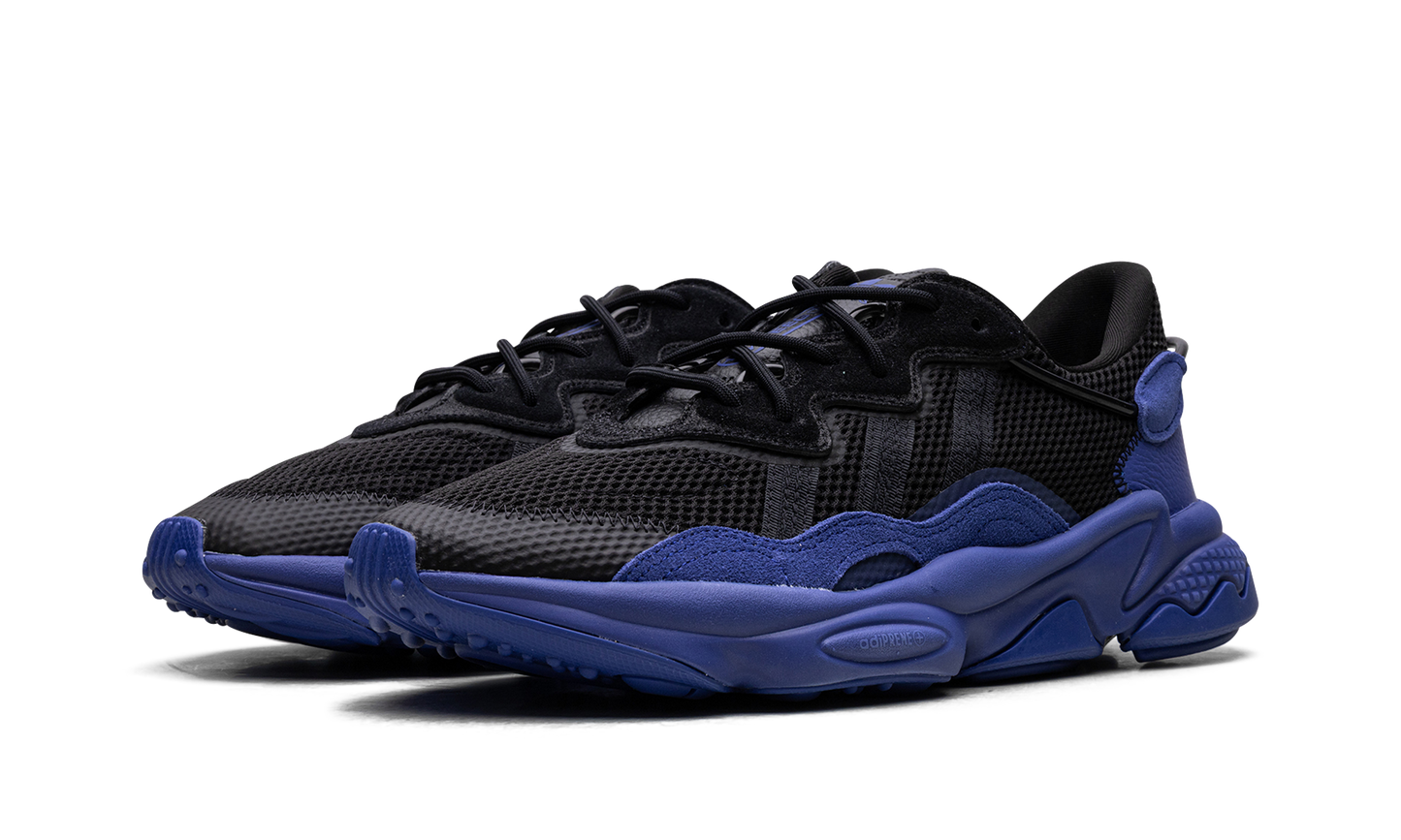 Ozweego "Core Black Semi Lucid Blue" H06145