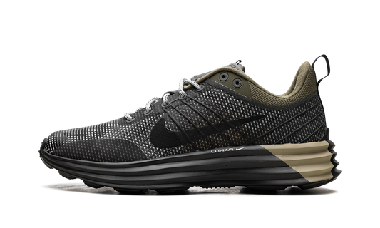 Lunar Roam SE "Medium Olive" FZ8116 201