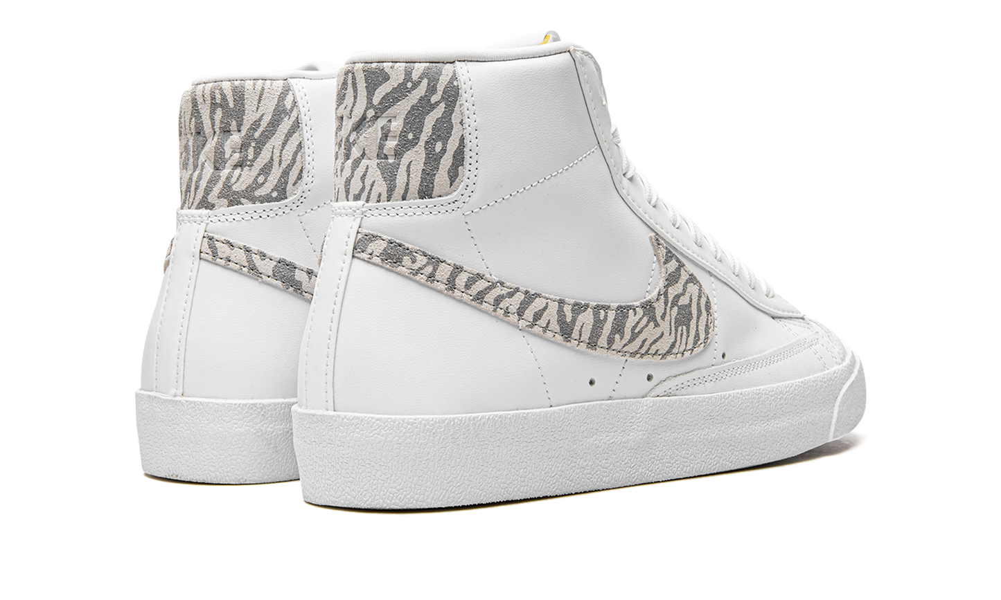 BLAZER MID '77 MNS WMNS "Zebra" DH9633 101