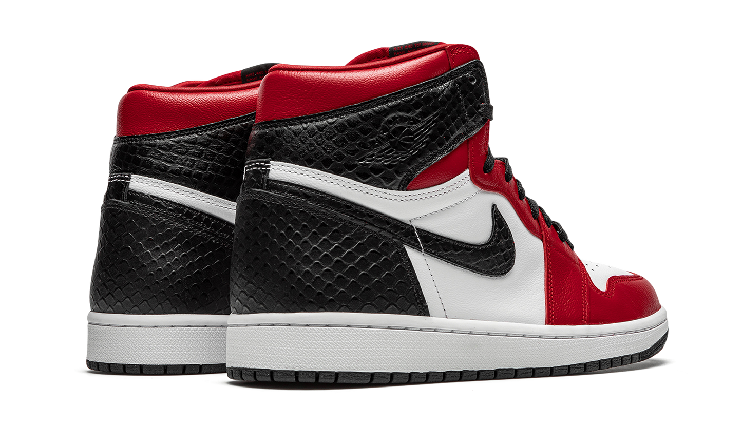 AIR JORDAN 1 HIGH RETRO WMNS "Satin Snake" CD0461 601