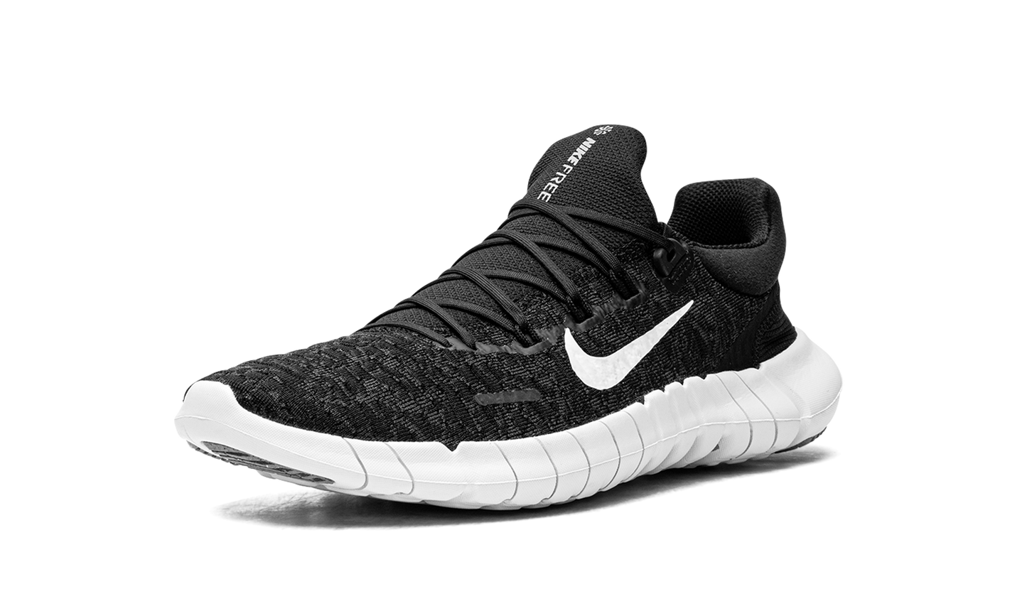 Free Run 5.0 "Black White" CZ1884 001