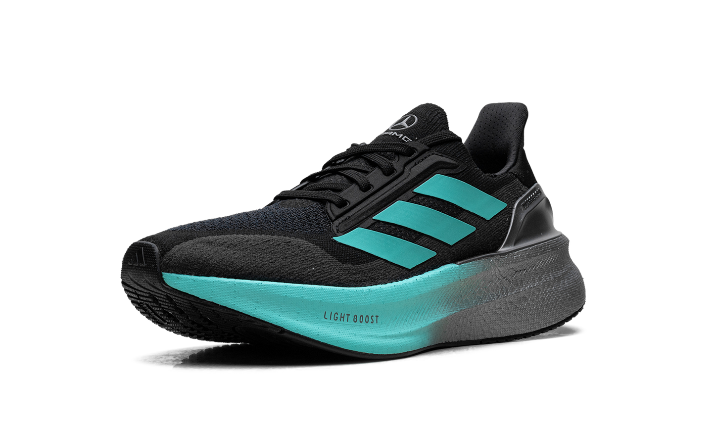 Ultra Boost 5X WMNS "Mercedes-AMG Petronas Formula One Team" JR9385