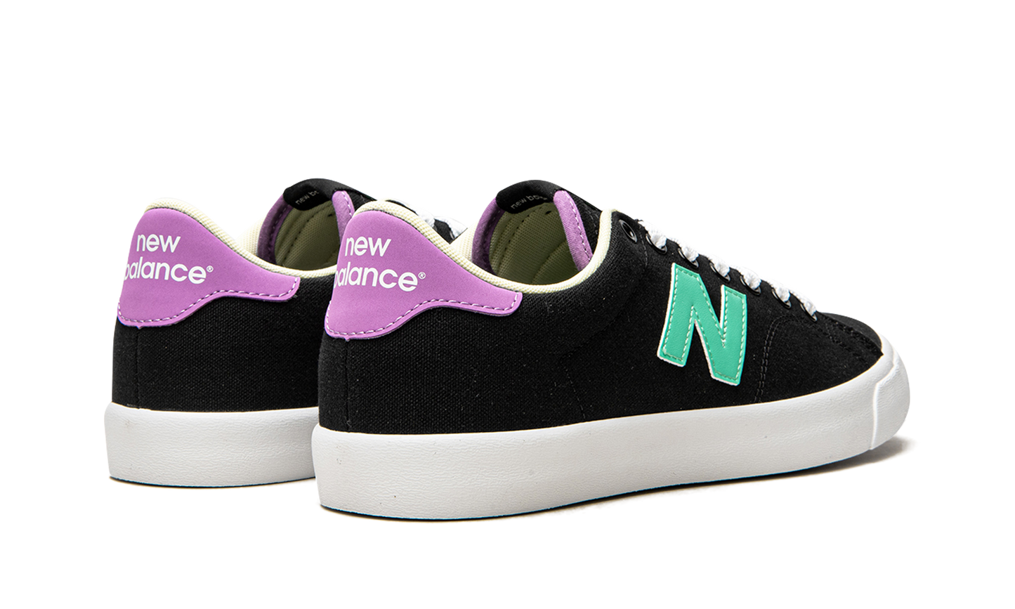 210 "Black/Summer Jade" AM210STC