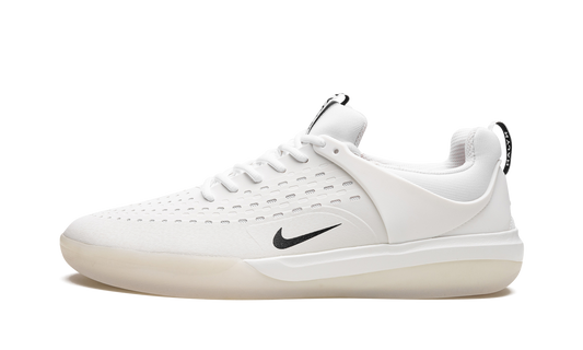 Nyjah 3 SB DJ6130 100