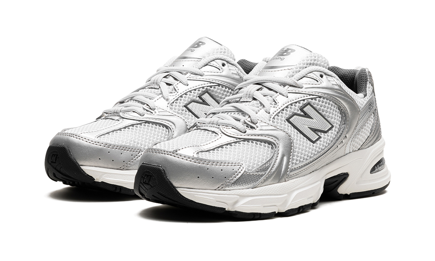 530 "Grey Matter / Silver Metallic" MR530LG
